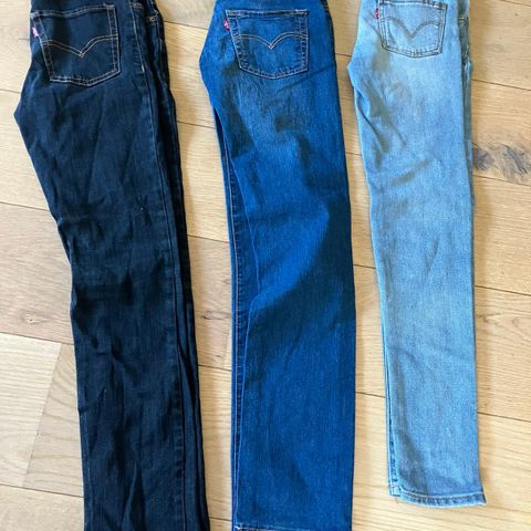 Levis jeans str. 164 og 29/30