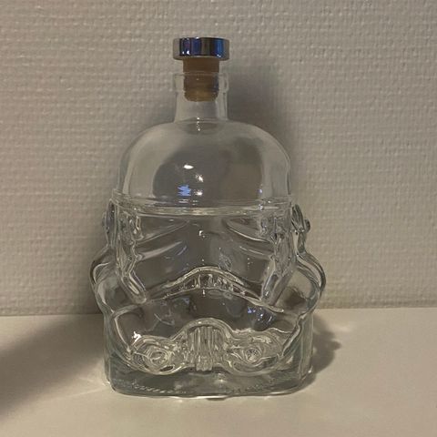 Stormtrooper whiskey flaske