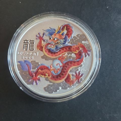 1 oz sølvmynt 9999 Year of the dragon 2024 red