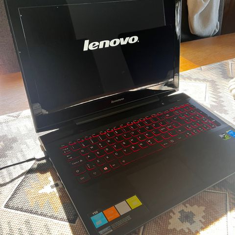 Lenovo Y50-70 FullHD, i7, 960M 4GB, 16GB Ram, 500 GB SSD