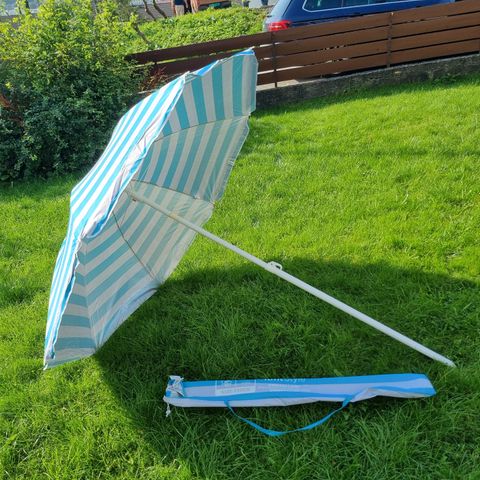 Stor solid parasol 200cm