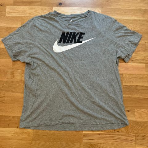 Nike t-skjorte