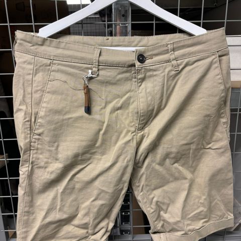 Shorts for herrer/barn?/ beige/ sommer/ Zaraman