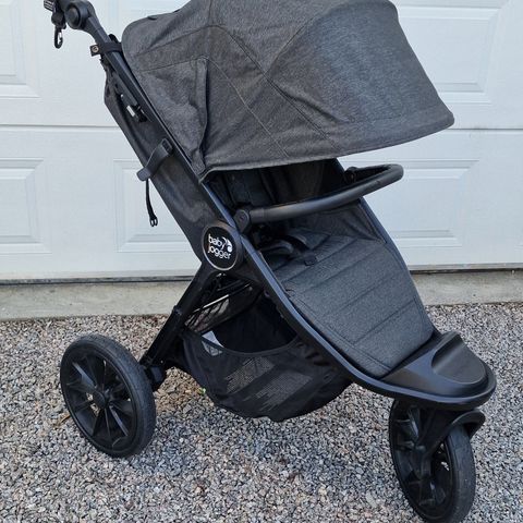 Pent brukt Babyjogger City elite 2 med tilbehør selges billig