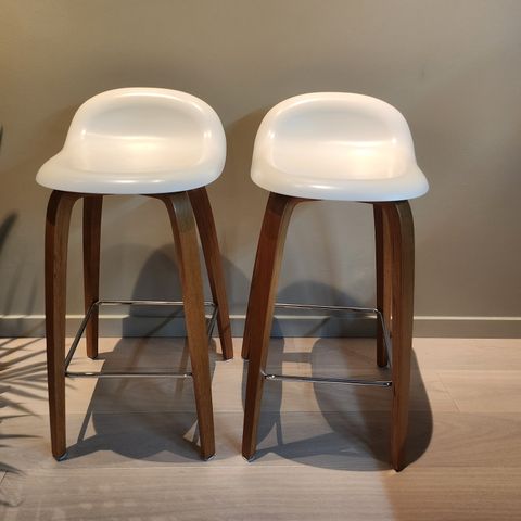 Gubi 3D bar stool