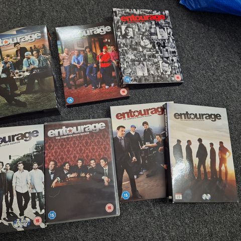 Entourage tv serie billig