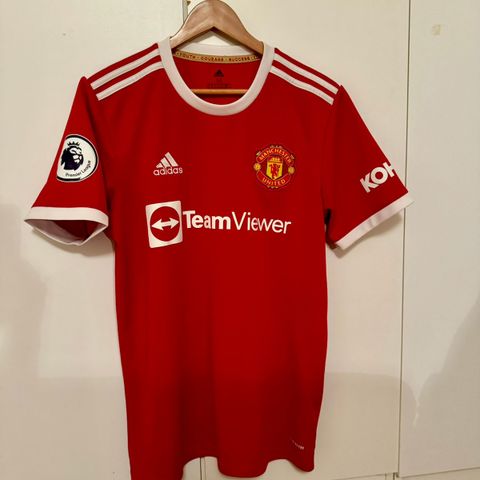 Manchester United 2021/22- 7 Ronaldo drakt, M