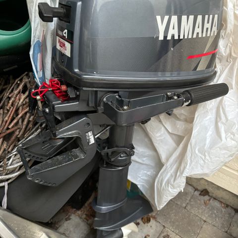 YAMAHA 4 HK