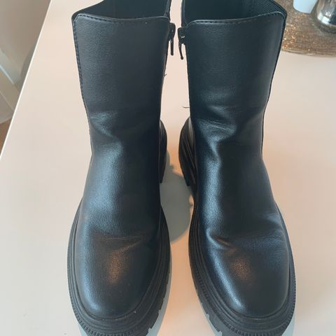 Jean Paul Brix Chelsea boots