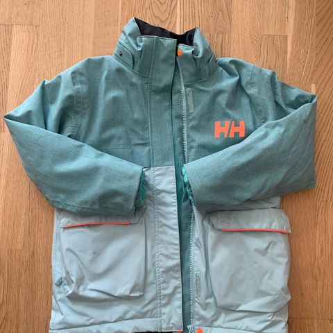 Vinterjakke str140 fra Helly Hansen