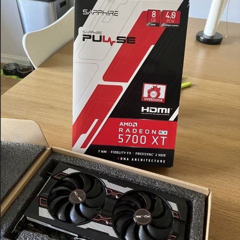 Sapphire Radeon RX 5700 XT PULSE