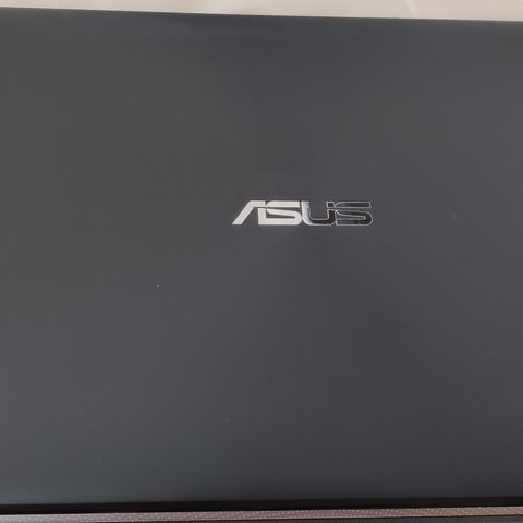 ASUS labtop