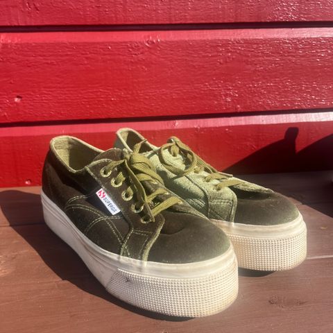 Superga sko