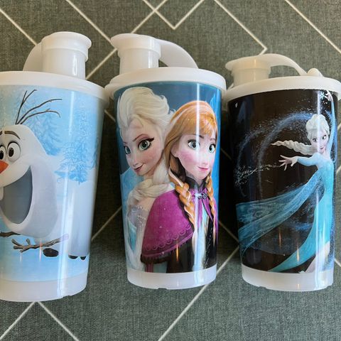 Frozen kopper med lokk (Tupperware)