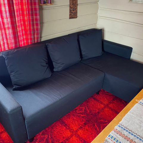 Nesten ny IKEA Lugnvik sovesofa med sjeselong