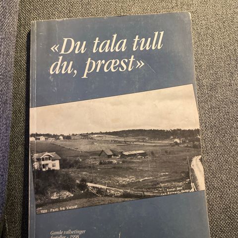 Du tala tull du, præst. Vallset