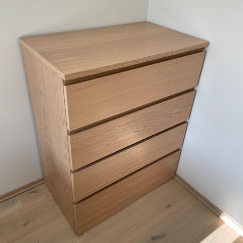 Ikea Malm kommode i eikefiner