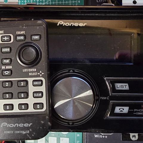 Pioneer FH-P80BT 2DIN spiller med fjernkontroll