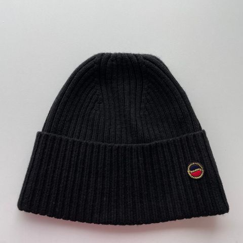 Busnel lue dame i svart Malin beanie black