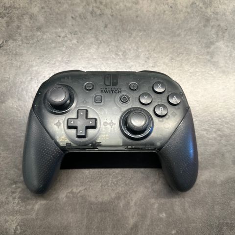 Nintendo Switch Pro Controller