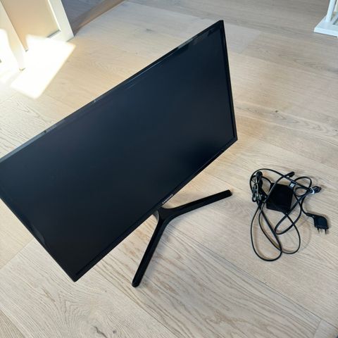 Lite brukt Samsung 24’’ monitor (Pc skjerm)