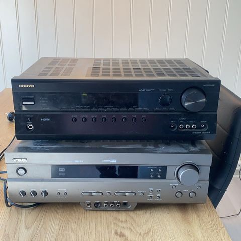 2x forsterkere, Yamaha å Onkyo