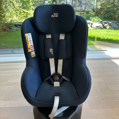 Britax Römer Dualfix M Plus