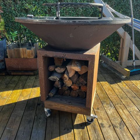 Ofyr grill 100cm diameter med oppbevaring