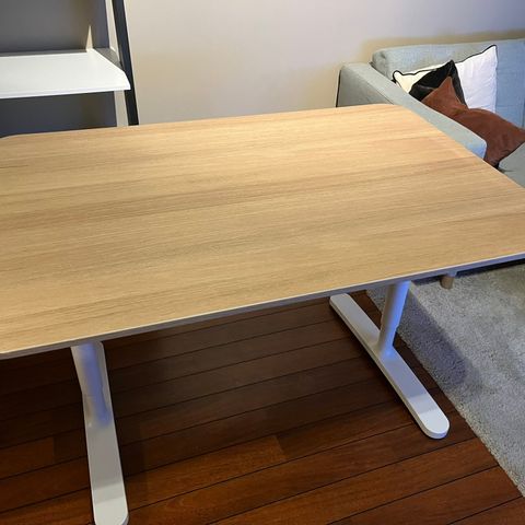 IKEA Bekant skrivebord 120x80 cm