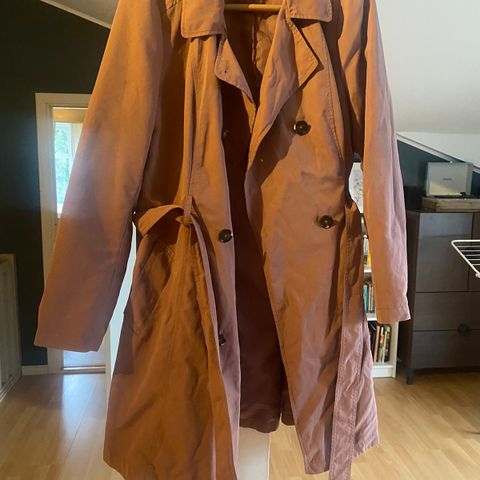 Trenchcoat str 46