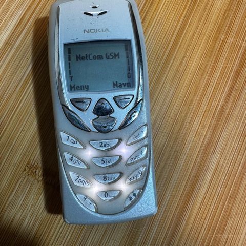 Nokia 8310