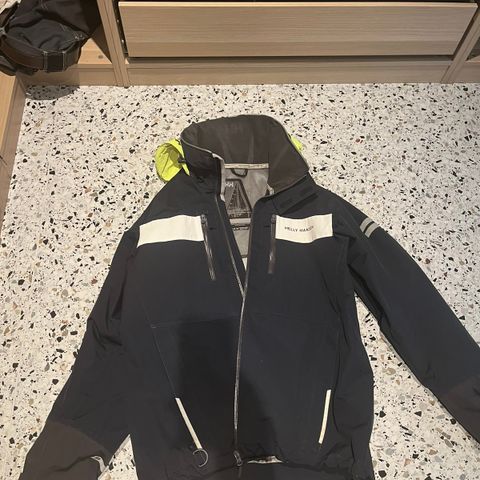 Helly hansen jakke