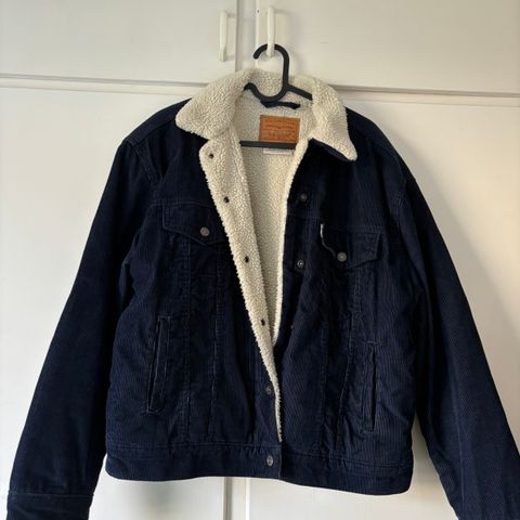 Levi’s sherpa jakke L