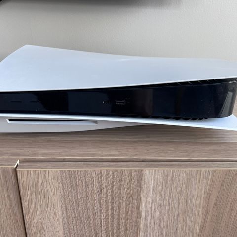 PlayStation 5 disk selges