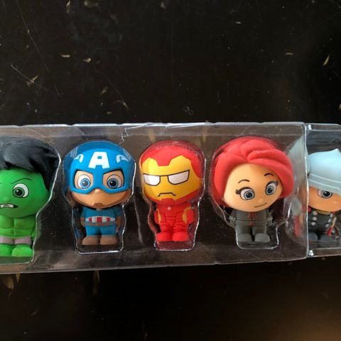 5 stk. Marvel figurer i myk gummi.