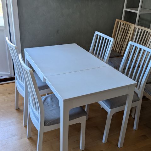 Flott IKEA kjøkkenbord 80-120cm dybde