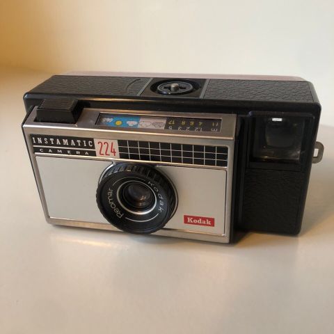 Kodak Instamatic 224