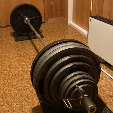 Olympisk vektstang + vektskiver (197,5kg)