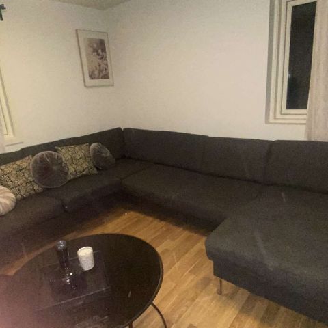 Grå sofa