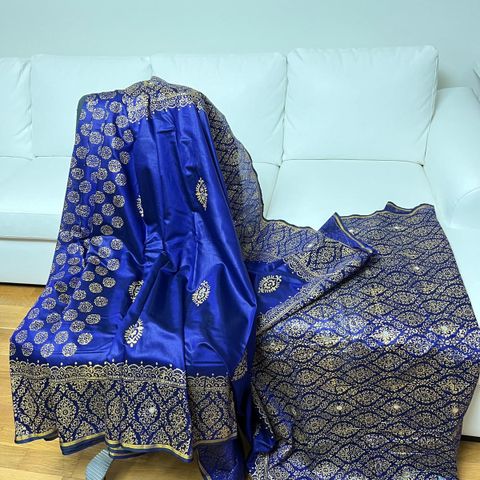 Helt ny silk saree