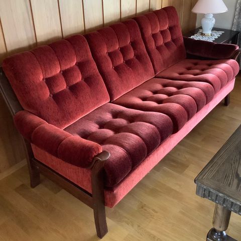 Salong - kvalitet - retro vintage stil sofa + stoler