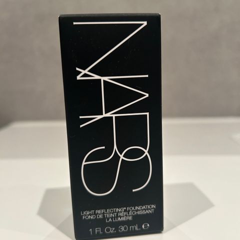 Ny! NARS Light reflection foundation - Medium1 Punjab