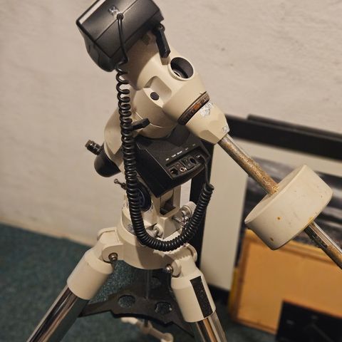 Meade lxf75 montering