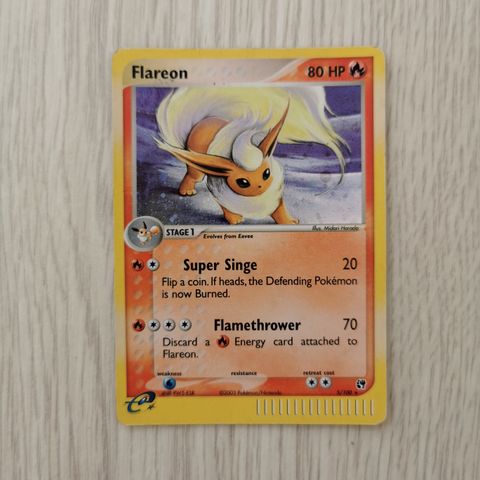 Flareon 5/100 Holofoil pokemonkort