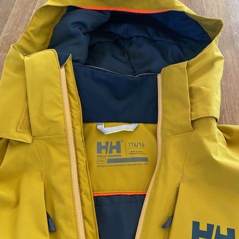 Skijakke fra Helly Hansen