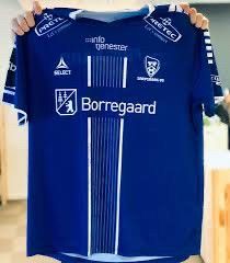 Vil kjøpe Sarpsborg 08 drakt fra 2018 i S/M str