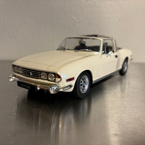 1:18 Triumph Stag fra Jadi selges