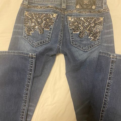 Miss me sleng jeans / bootcut jeans str 25