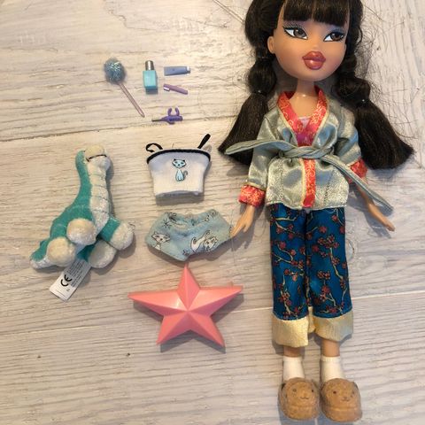 Bratz slumber party Jade