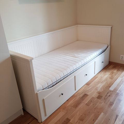 Ikea Hemnes seng